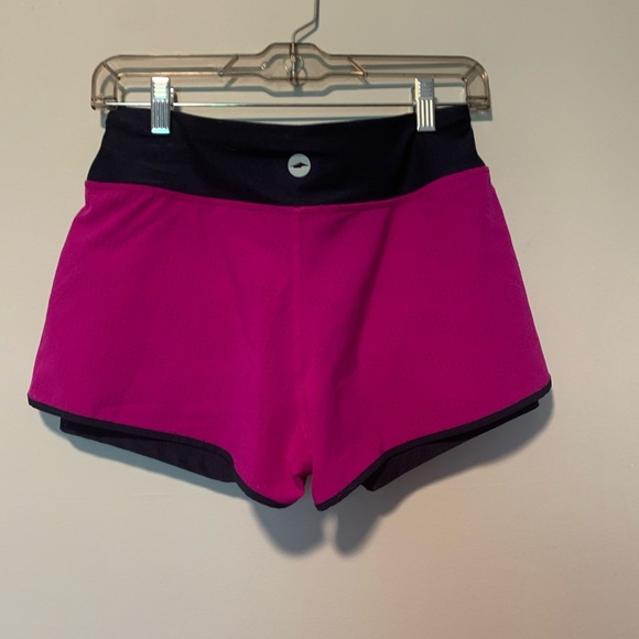 Avia Active Wear Short Sz S - Picture 2 of 4